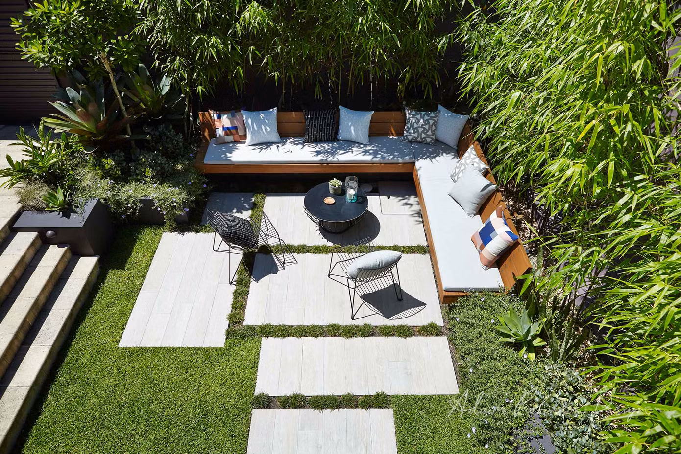 Ảnh: Adam Robinson Design