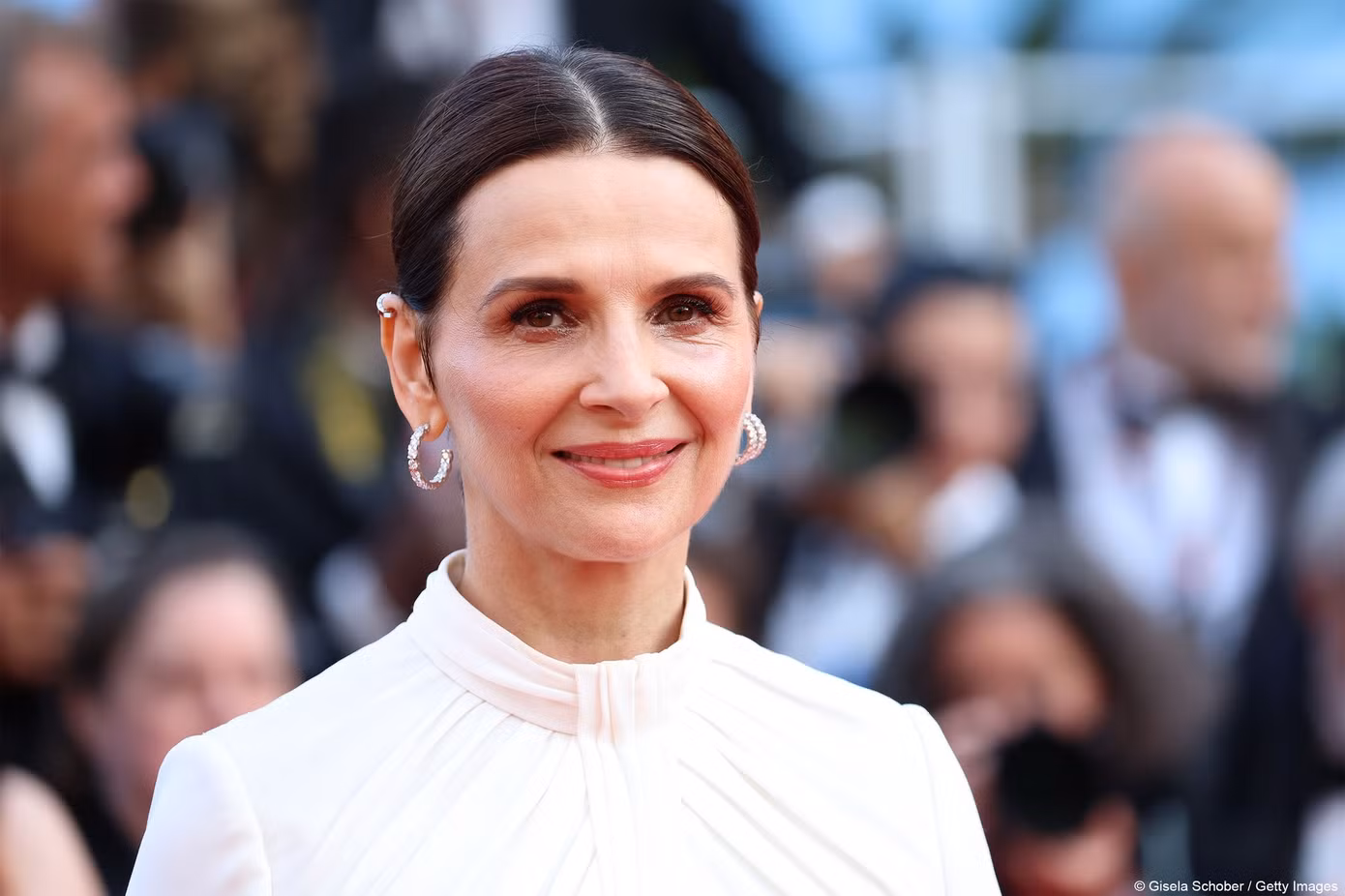 Juliette Binoche đẹp rạng ngời ở tuổi 60. Ảnh: Getty Images