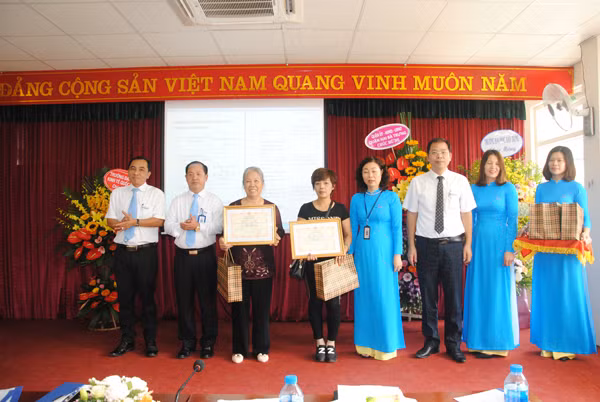 Hội nghị khách hàng EVN HANOI - Nơi lắng nghe và gắn kết ảnh 4