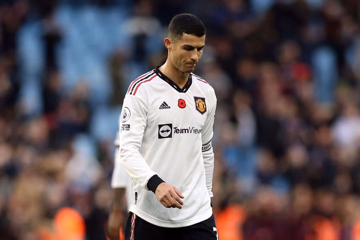 Ronaldo chính thức chia tay MU.