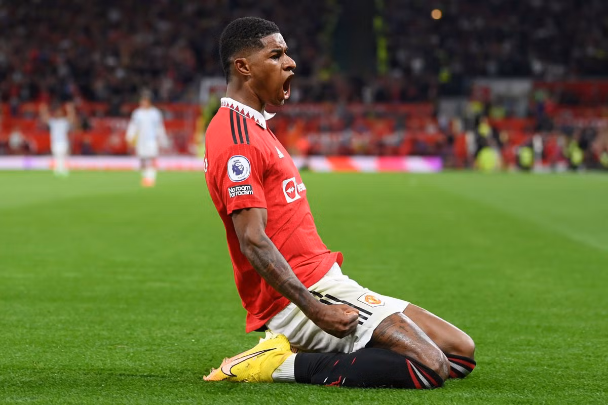 Tiền đạo: Marcus Rashford (MU).