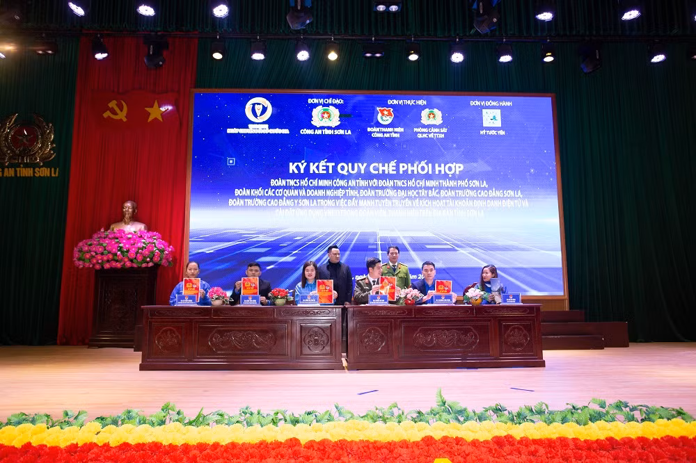 Đoàn Thanh niên Công an tỉnh Sơn La ký kết quy chế phối hợp với các đơn vị Đoàn khối các cơ quan, doanh nghiệp tỉnh, Thành Đoàn Sơn La, Đoàn Thanh niên các trường ĐH Tây Bắc, Cao đẳng Sơn La, Cao đẳng Y Sơn La.
