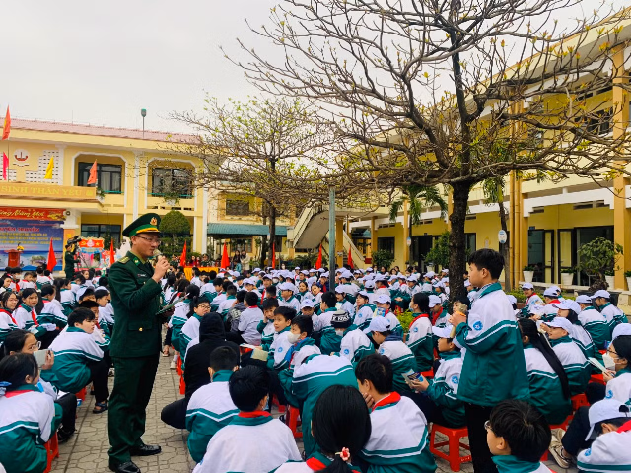 Theo Thượng úy Võ Huy Thắng - Trợ lý Công tác quần chúng (Phòng Chính trị BĐBP Quảng Bình), các hoạt động trong Tháng Thanh niên 2023 được tổ chức Đoàn trong lực lượng chủ động phối hợp với tổ chức Đoàn địa phương, đơn vị kết nghĩa thực hiện ý nghĩa, hiệu quả.