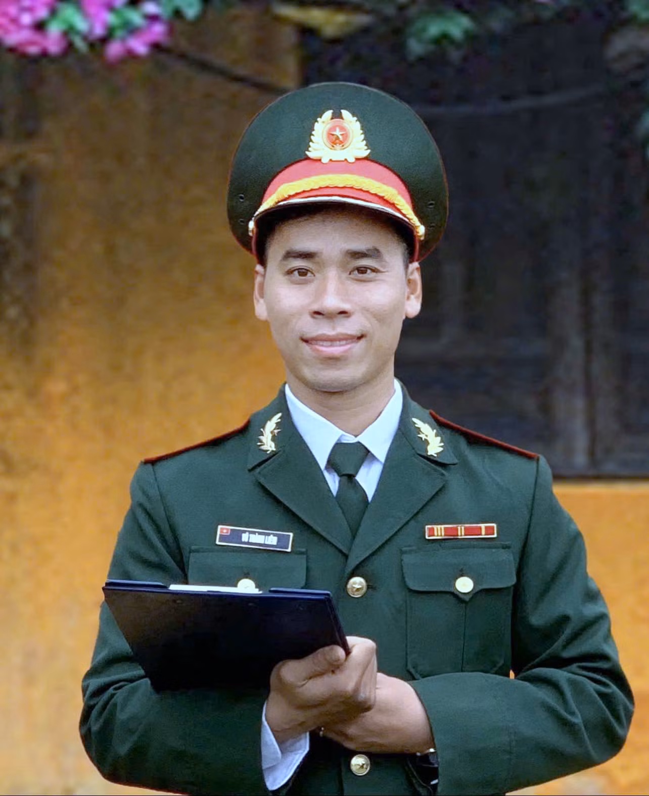 Đại úy Vũ Thành Liêm. Đại úy Vũ Thành Liêm.
