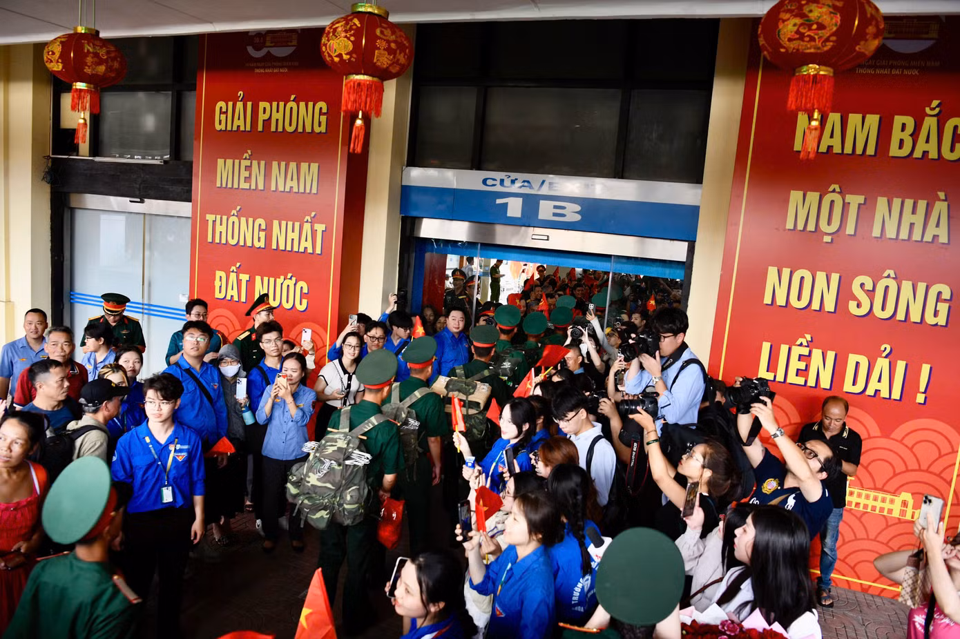 Trong ngày 6/6, hơn 1.600 quân nhân sẽ tới ga Hà Nội trên ba chuyến tàu xuất phát từ ga Tam Kỳ và ga Sài Gòn.