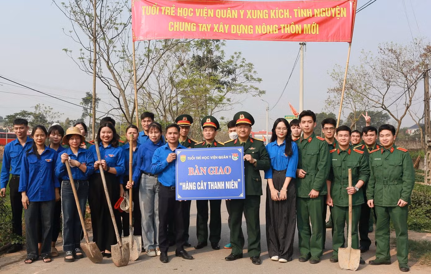 Chung sức xây dựng nông thôn mới không những là vinh dự, tự hào mà còn là trách nhiệm của tuổi trẻ Học viện Quân y.