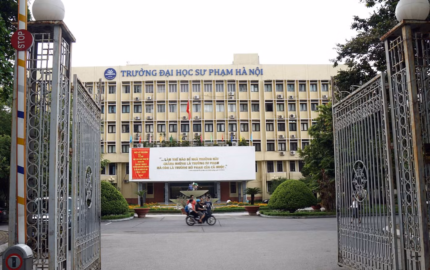 Đề Văn thi vào THPT chuyên Sư phạm Hà Nội: Nhẹ nhàng, không lắt léo ảnh 8