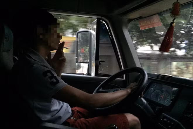 Tài xế đường dài: Nạp ma túy chống... buồn ngủ ảnh 1