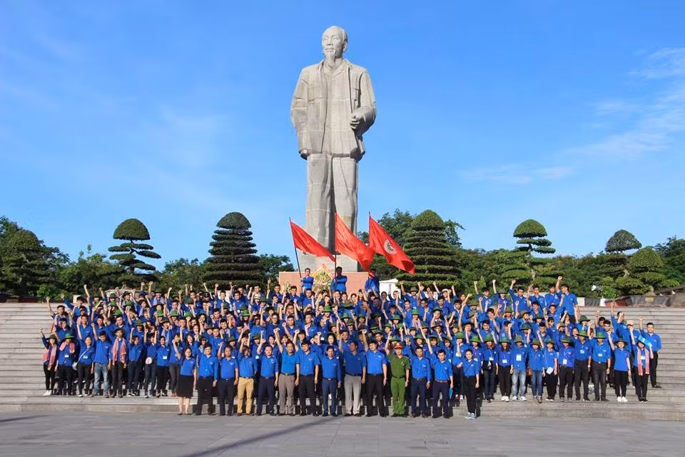Tỉnh Đoàn Nghệ An xuất kích tình nguyện tháng cao điểm ảnh 3