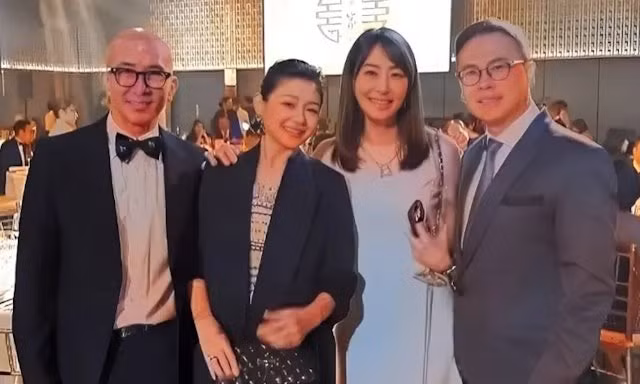 Những hình ảnh cuối đời của nữ diễn viên trước khi qua đời vì cúm mùa.