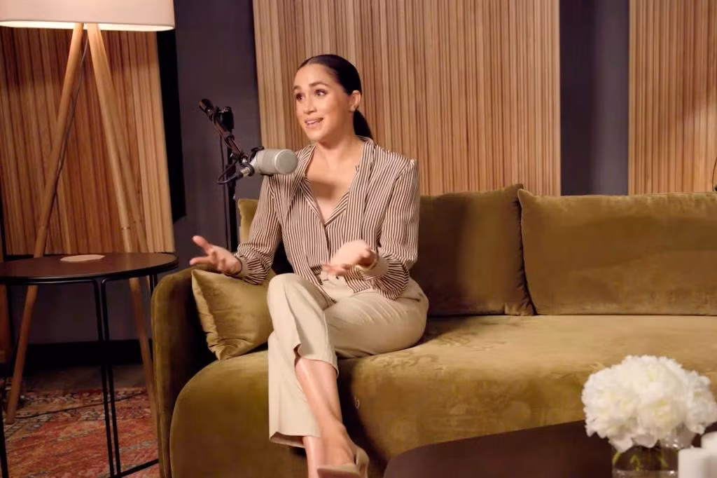 Meghan Markle bị tố giả mạo phỏng vấn trên podcast. Ảnh: Spotify.