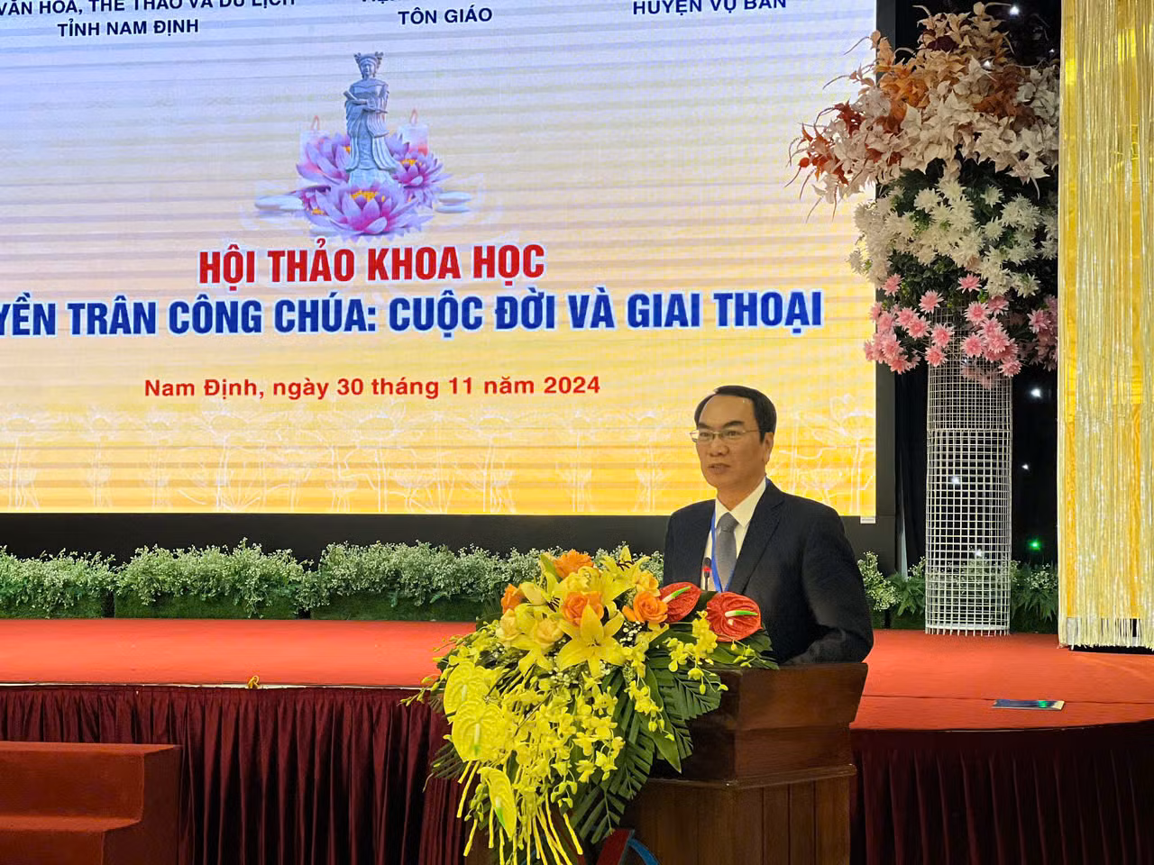 PGS.TS Chu Văn Tuấn - Viện trưởng Viện Nghiên cứu Tôn giáo - nhắc lại nhiều đóng góp của công chúa Huyền Trân.