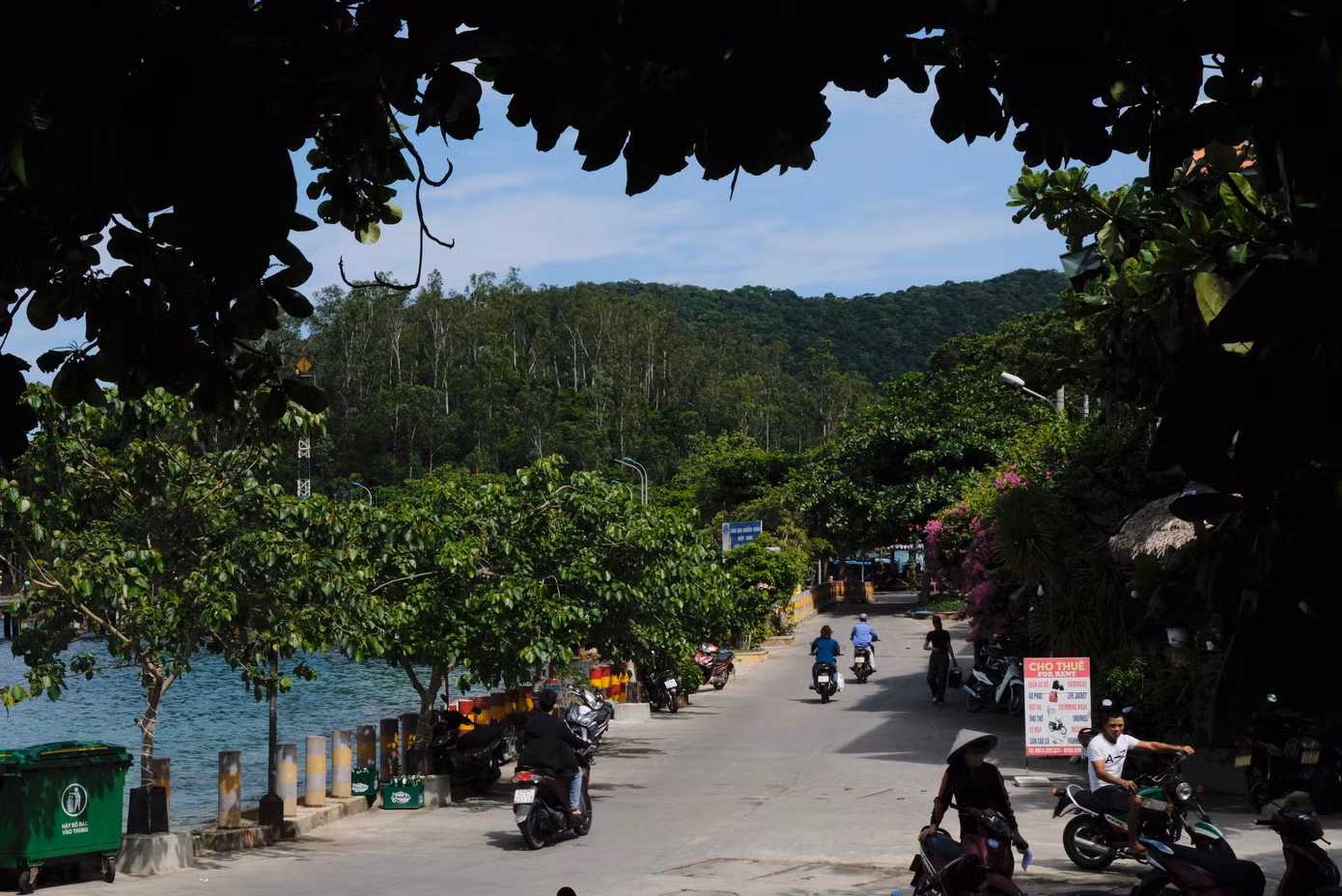 Được mệnh danh là "hòn ngọc thô" của Hội An, khu dự trữ sinh quyển thế giới Cù Lao Chàm đã và đang trở thành hình mẫu "nói không với rác thải nhựa". Ảnh: Châu Linh