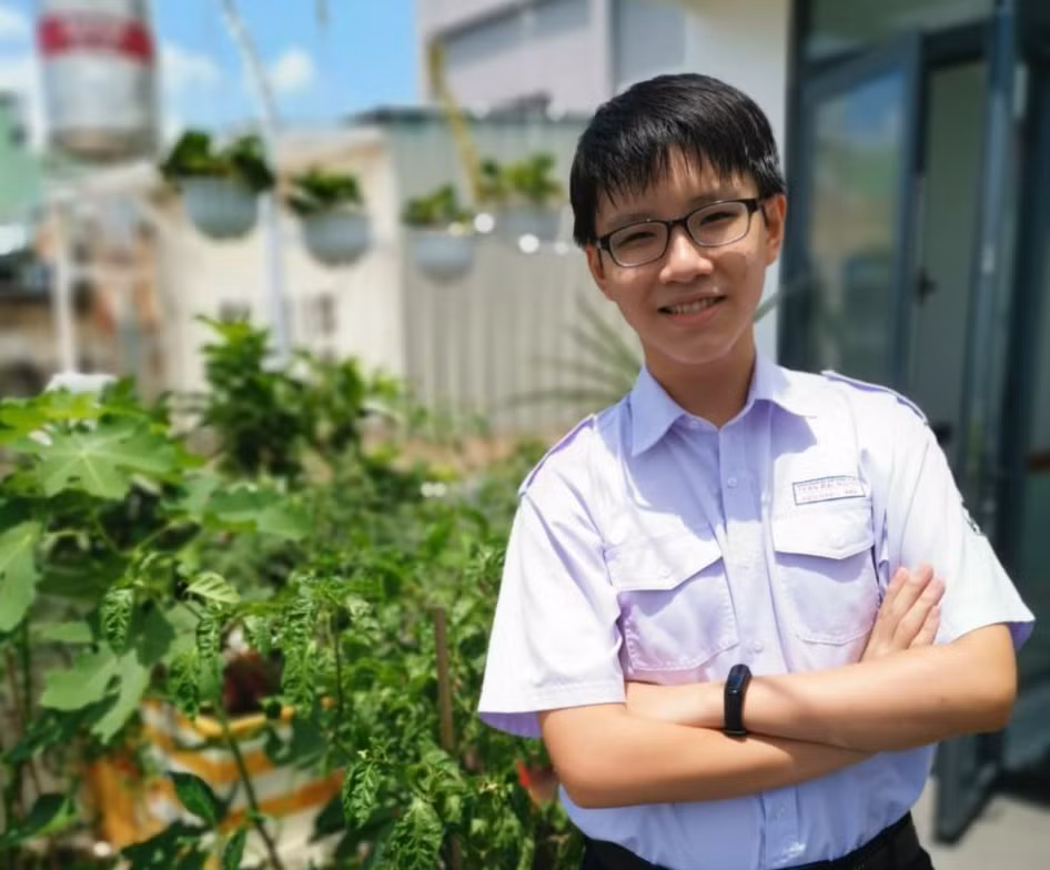 Nam sinh Dương Kiến Khải. Nam sinh Dương Kiến Khải.