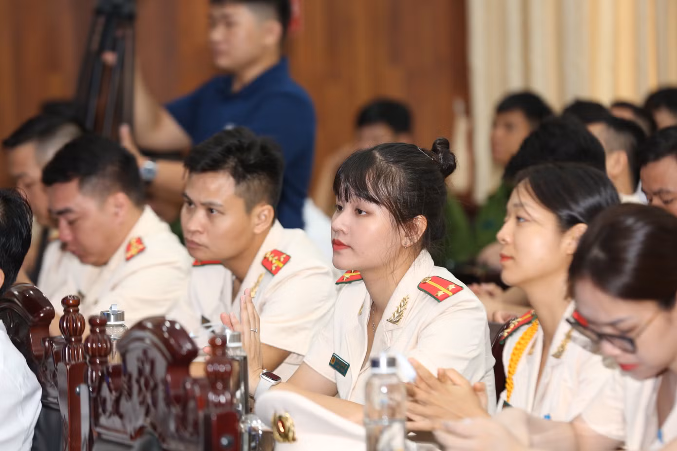 Các đại biểu tham gia thảo luận tại diễn đàn 3 với chủ đề Công tác xây dựng tổ chức Hội LHTN Việt Nam vững mạnh và đoàn kết, tập hợp thanh niên.