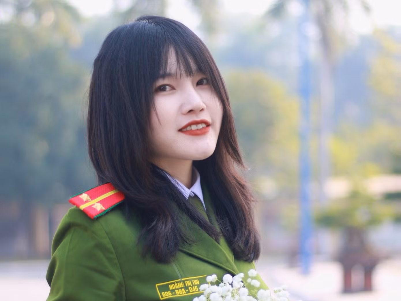Hoàng Thị Thu tốt nghiệp Thủ khoa Học viện Cảnh sát Nhân dân.