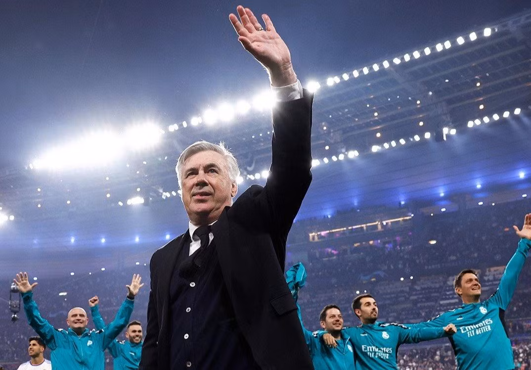 Với 344 trận, Ancelotti là HLV dẫn dắt nhiều trận thứ hai trong lịch sử Real, chỉ sau Miguel Munoz (595 trận).