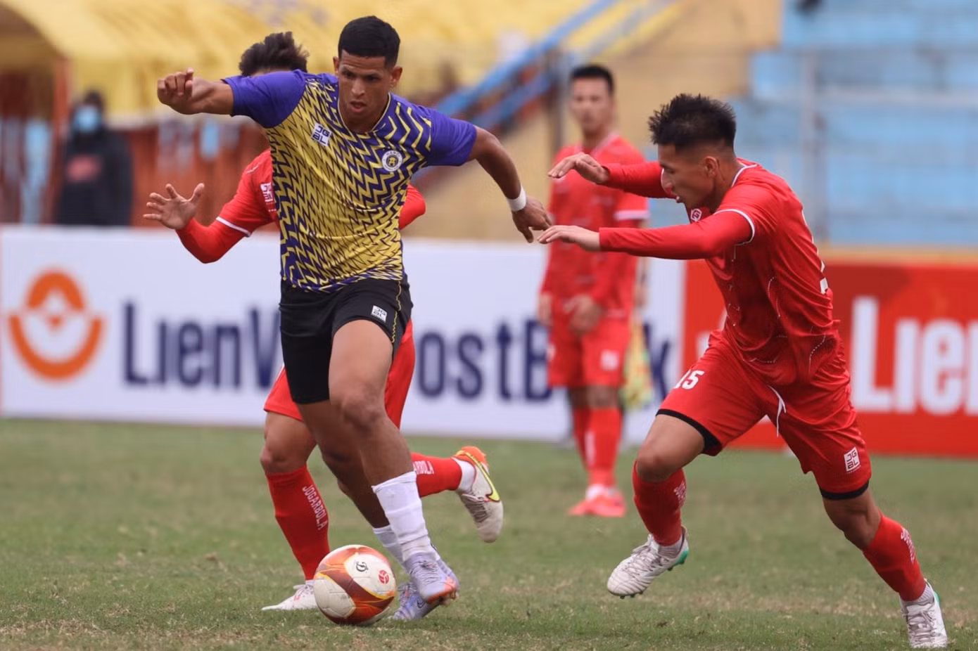 Hà Nội FC và Hải Phòng trong cuộc đối đầu ở Cúp giao hữu Tứ hùng tháng 1/2023. (Ảnh: Như Ý)