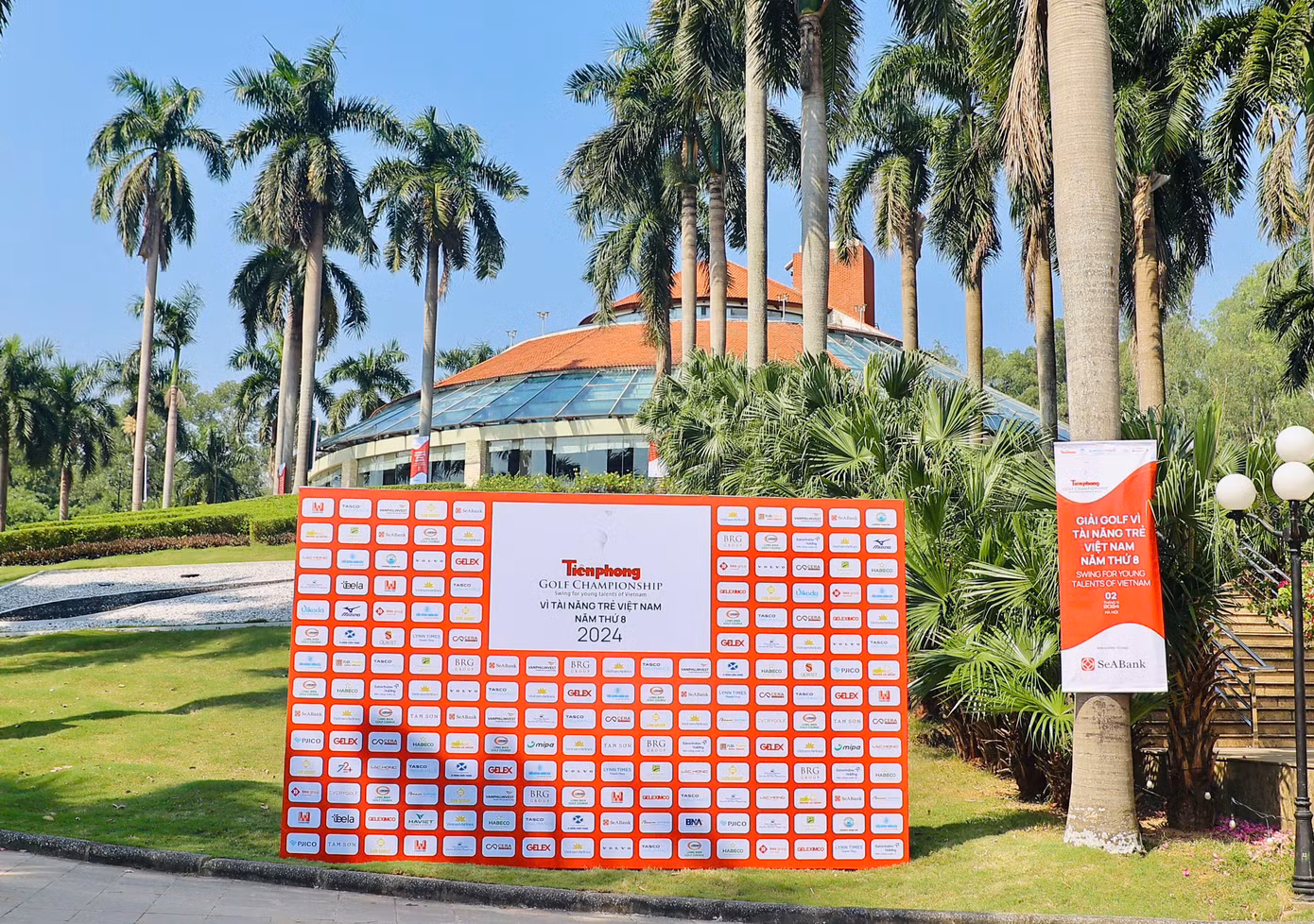 Theo ông Cấn Phi Khanh - Phó Giám đốc Điều hành Golf Sân golf Kings Island (Tập đoàn BRG), mọi khâu trong công tác tổ chức, từ sân bãi đến hậu cần phải được chuẩn bị chu đáo và kỹ lưỡng theo hướng năm nay tốt hơn năm trước.
