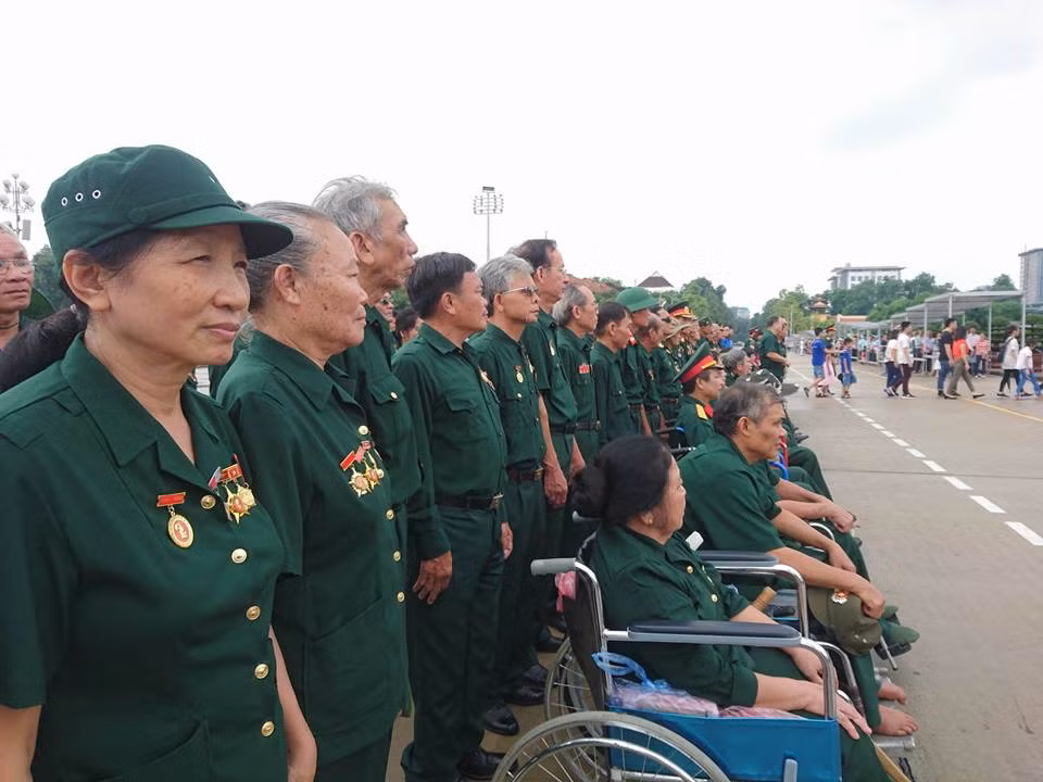 Trọn nghĩa vẹn tình ảnh 19