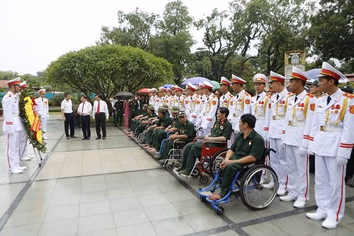 Trọn nghĩa vẹn tình ảnh 37