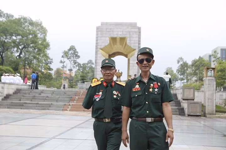 Trọn nghĩa vẹn tình ảnh 34