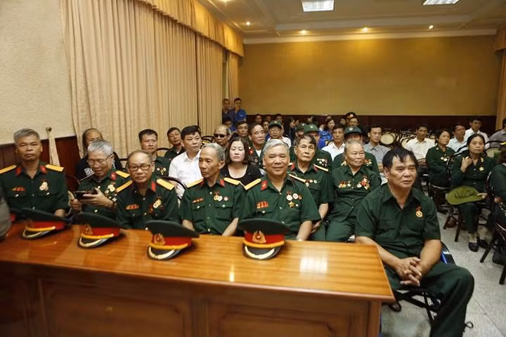 Trọn nghĩa vẹn tình ảnh 6