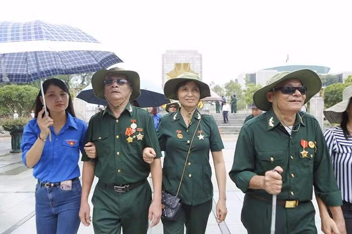 Trọn nghĩa vẹn tình ảnh 35