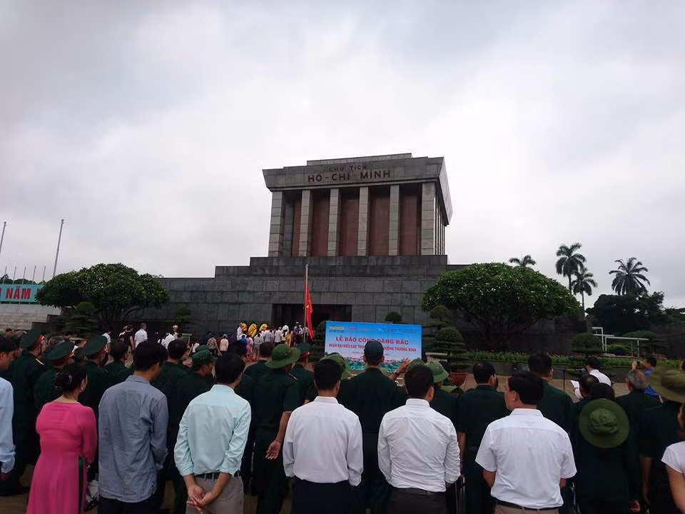 Trọn nghĩa vẹn tình ảnh 18