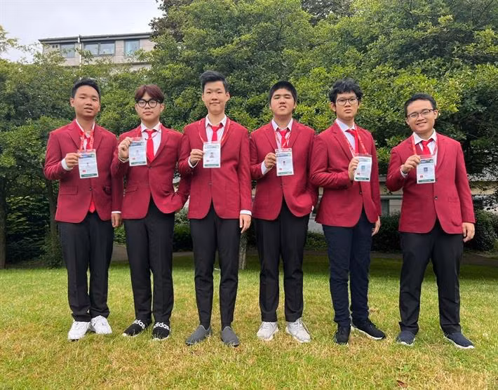 Học sinh Việt Nam tham dự Olympic Toán học quốc tế năm 2024