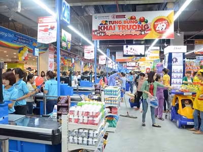 Khu vực thanh toán nhanh chóng thuận tiện tại hệ thống siêu thị Ocean Mart. Ảnh 4: Khu vực thanh toán nhanh chóng thuận tiện tại hệ thống siêu thị Ocean Mart