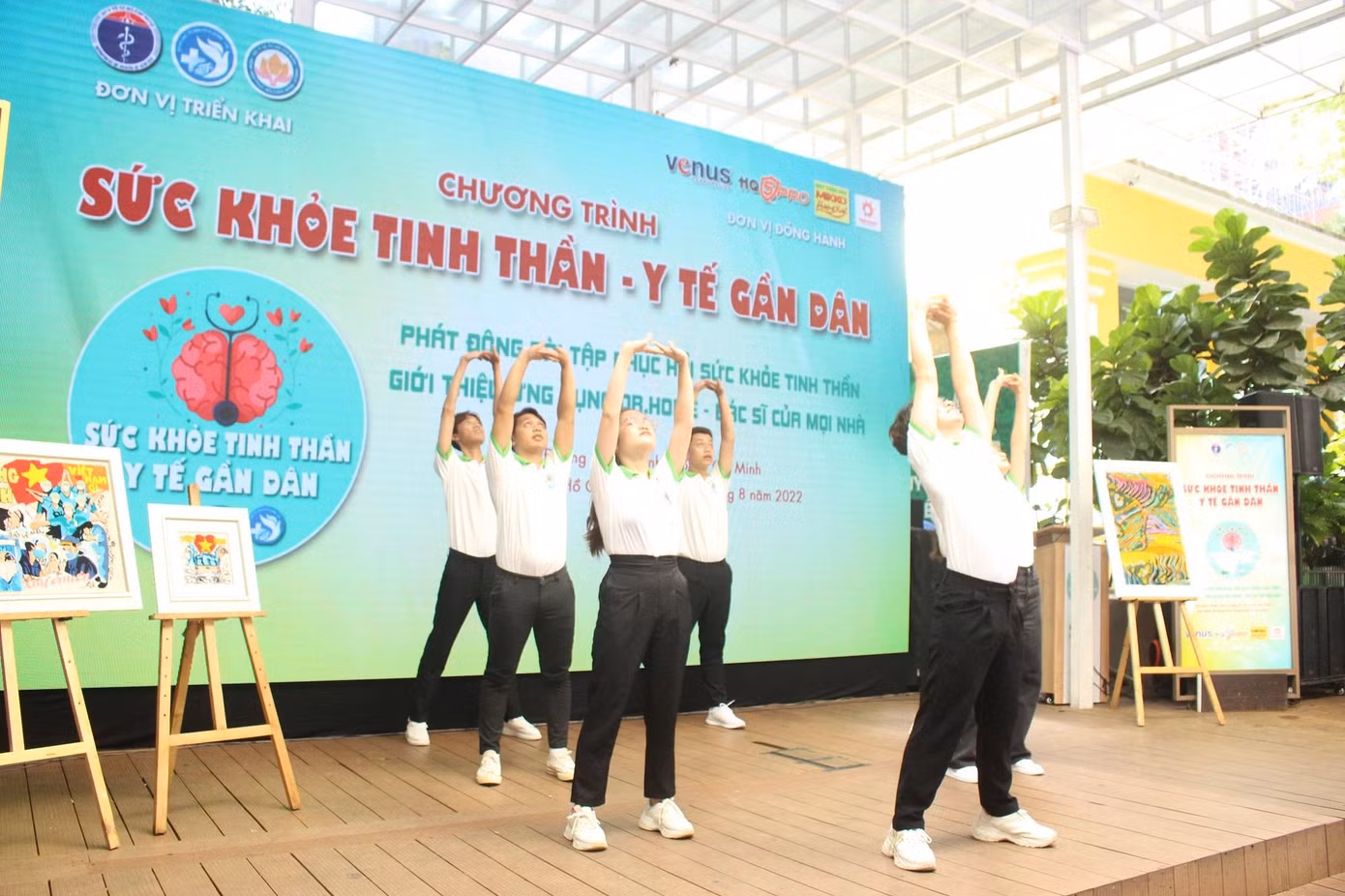 TPHCM vừa công bố bài tập phục hồi sức khỏe tinh thần cho cộng đồng và nhóm bệnh nhân hậu COVID-19