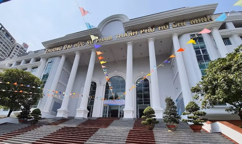 Điểm chuẩn học bạ Trường ĐH Sư phạm TPHCM nhiều ngành trên 9 điểm mỗi môn