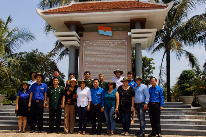 Đoàn đại biểu cấp cao T.Ư Đoàn TNCS Cuba thăm Quảng Trị ảnh 11