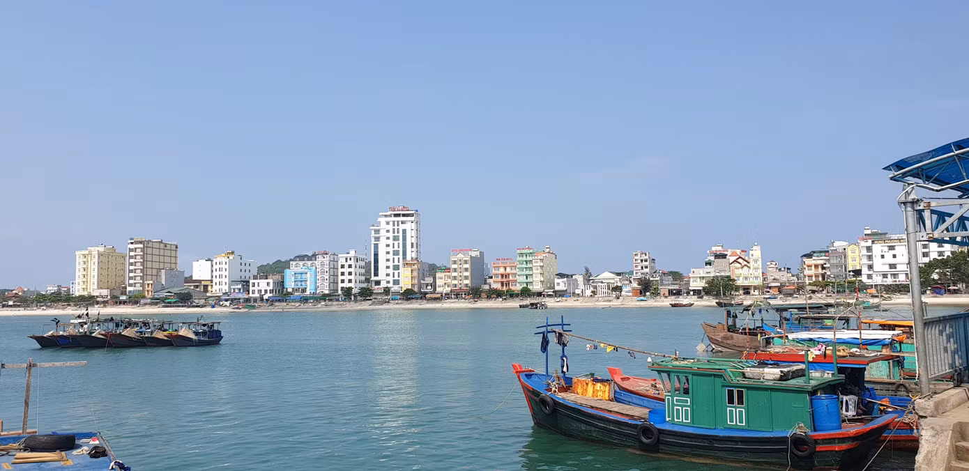 Quảng Ninh yêu cầu Cô Tô tăng cường công tác đăng ký đất đai.