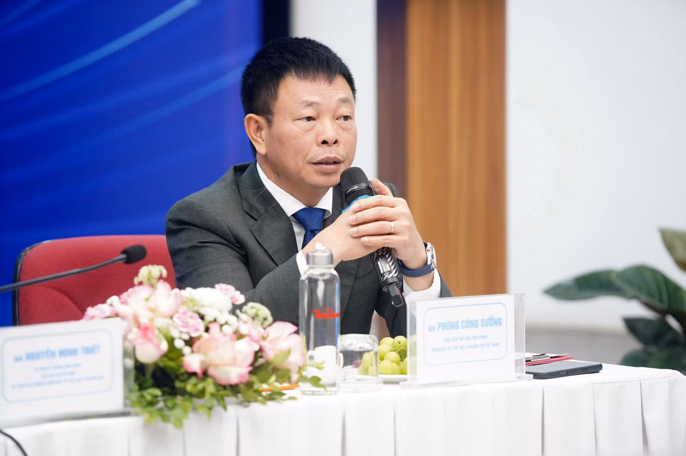 Nhà báo Phùng Công Sưởng cho biết: Giải thưởng Gương mặt trẻ Việt Nam tiêu biểu luôn đề cao tiêu chí truyền cảm hứng và lan tỏa giá trị tích cực, và mỗi năm, chất lượng hồ sơ đều có sự khác biệt đáng kể giữa các lĩnh vực. Năm nay, có thể nói là một năm “được mùa” tài năng trẻ, khi nhiều lĩnh vực có sự bứt phá mạnh mẽ, đặc biệt là Học tập và Nghiên cứu khoa học – Sáng tạo. So với năm ngoái, đơn vị thường trực ghi nhận số lượng tiến sĩ trẻ tham gia đề cử đã tăng thêm 21 người, điều này thể hiện sự đầu tư mạnh mẽ của thế hệ trẻ vào tri thức, nghiên cứu khoa học và đổi mới sáng tạo.