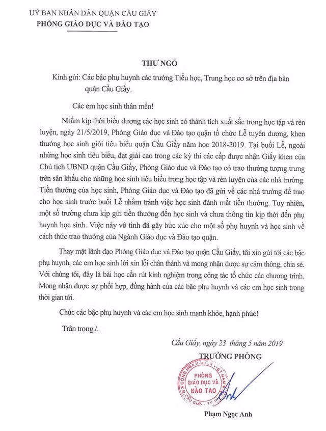 Cầu Giấy: Trao thưởng học sinh giỏi tờ giấy vì sợ... mất tiền ảnh 1