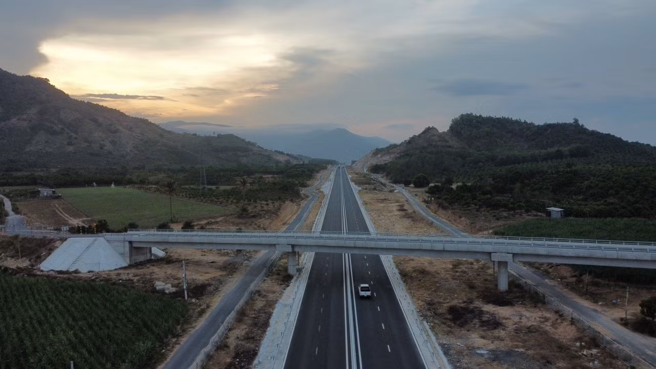 Cao tốc Nha Trang - Cam Lâm dài hơn 49 km đi qua tỉnh Khánh Hòa
