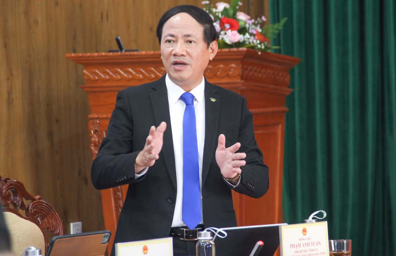 Chủ tịch UBND tỉnh Bình Định Phạm Anh Tuấn Tổ trưởng Tổ công tác phòng, chống lãng phí trên địa bàn tỉnh. Ảnh: Trương Định