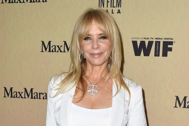 Rosanna Arquette có 16 phút 15 giây khỏa thân trên màn ảnh.