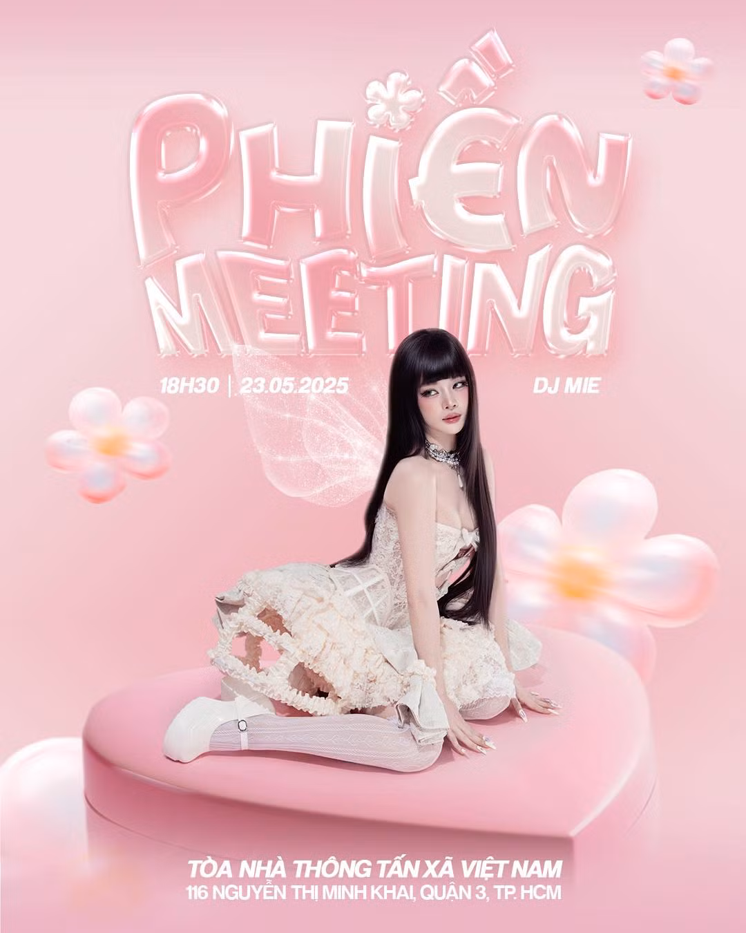 Sau thời gian làm phiền cộng đồng mạng, DJ Mie quyết định mở fan meeting, trực tiếp làm phiền khán giả.
