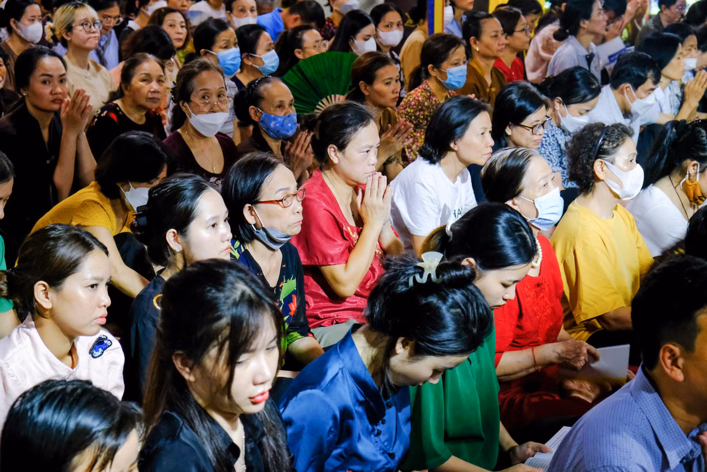 Lễ Vu Lan là một trong những ngày lễ chính của Phật Giáo, trong ngày này, người con sẽ dành cả lòng thành để báo hiếu công ơn dưỡng dục của cha mẹ tổ tiên. Ngoài ra, các người con cũng sẽ phóng sinh, làm phước để cha mẹ được hưởng công đức.