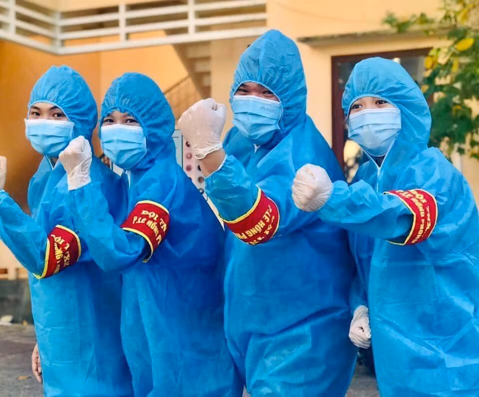 Các tình nguyện viên luôn sẵn sàng lên đường hỗ trợ Chiến dịch tiêm vắc xin COVID -19