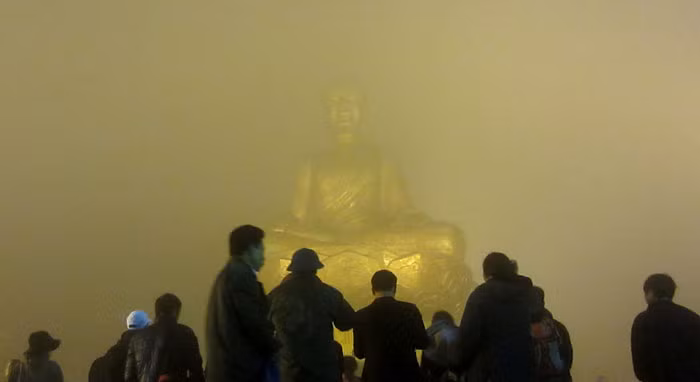 Nửa đêm leo Chùa Đồng ảnh 5