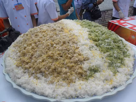 Đĩa cốm dẹp nặng 108 kg
