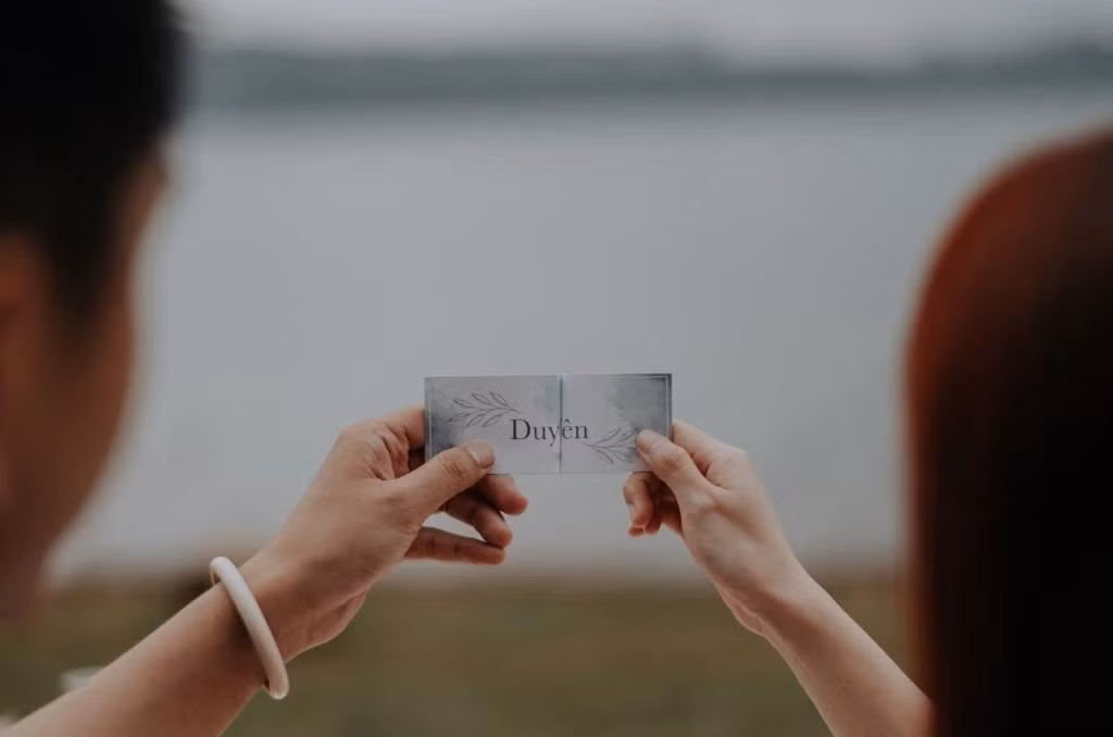 Tên của Duy và Yên được ghép lại thành chữ "Duyên".