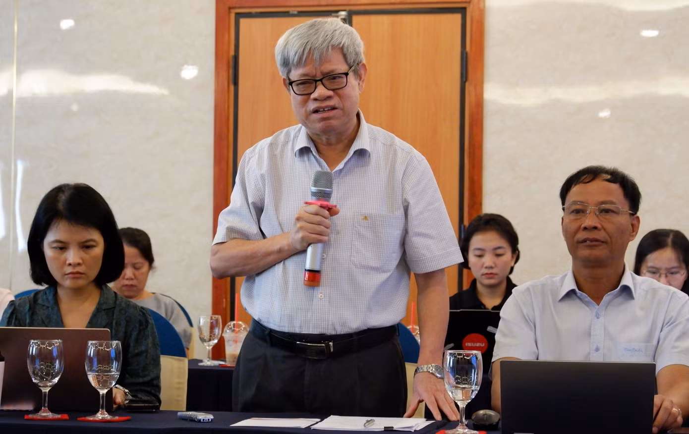 PGS.TS Phùng Chí Sỹ – Phó Chủ tịch Hội Thiên nhiên và Bảo vệ Môi trường Việt Nam. Ảnh: Hữu Huy