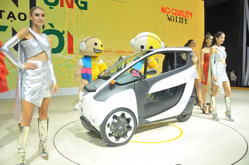 Hai chiếc xe độc nhất triển lãm ô tô Việt Nam 2018 ảnh 8