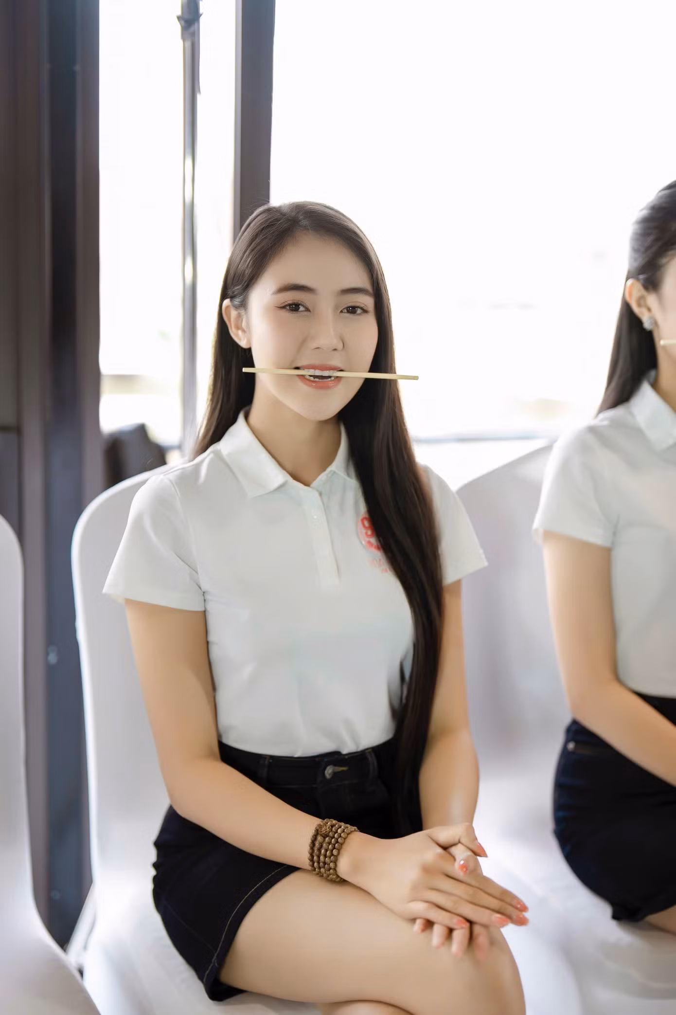 “Từ sắc thái tự nhiên, vẻ đẹp tâm hồn vốn có, chúng tôi giúp thí sinh khơi gợi, tôi luyện để bứt phá, thể hiện biểu cảm hoàn thiện và đẹp hơn, từ đó, tạo hình ảnh cá nhân chuyên nghiệp hơn”, chuyên gia Châu Loan nói.