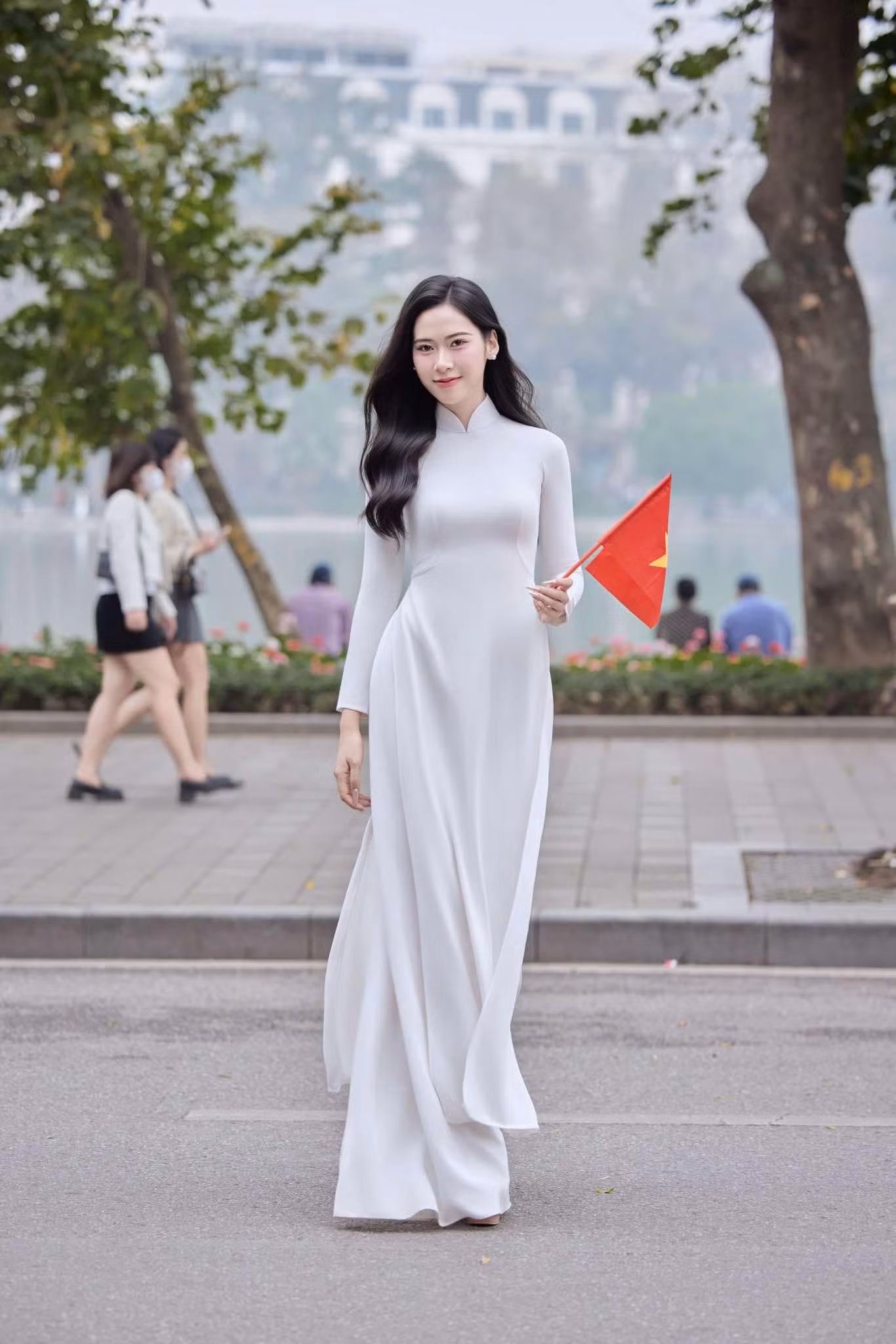 Tại cuộc thi Hoa hậu Việt Nam 2024, người đẹp dân tộc Tày mong muốn được thể hiện bản thân cũng như truyền tải vẻ đẹp của người con gái Cao Bằng đến với tất cả mọi người.